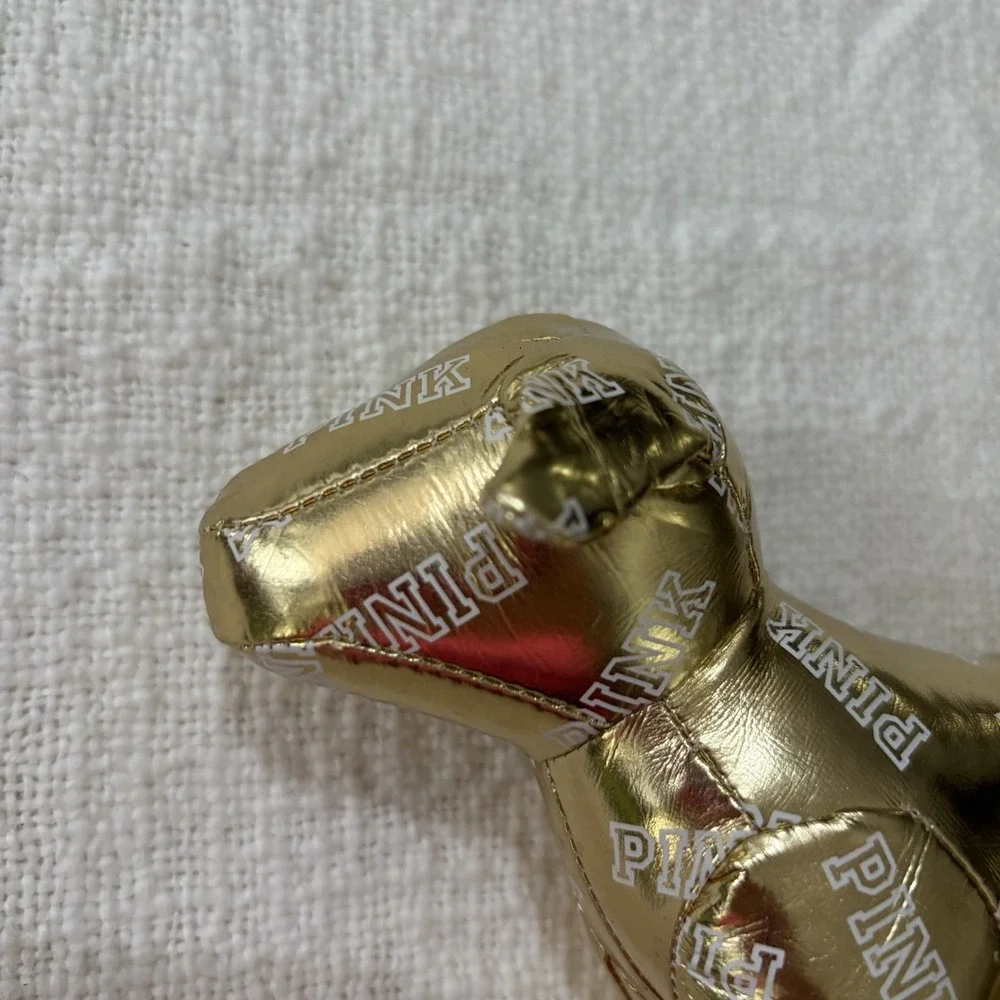 Victorias Secret PINK Fashion Show 2014 Limited Edition Gold Dog Rare